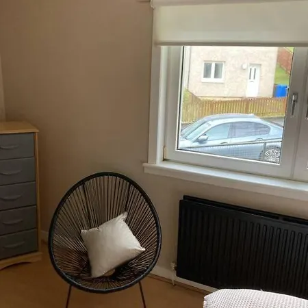 Monthly/ Weekly Discounts, Lovey Apartment! Clydebank Exterior photo